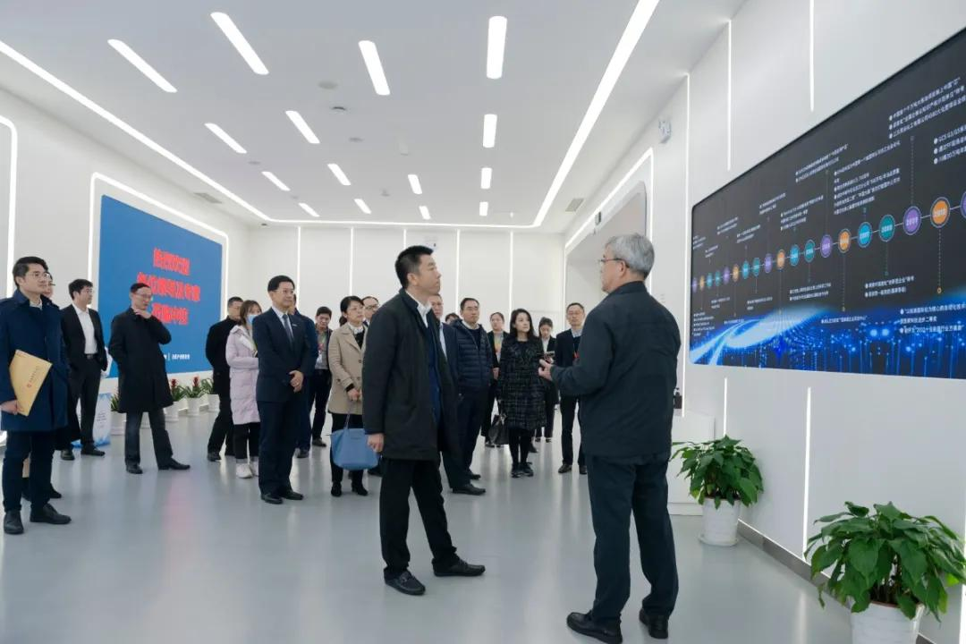上海证券交易所总经理蔡建春一行来访云顶集团·3118acm